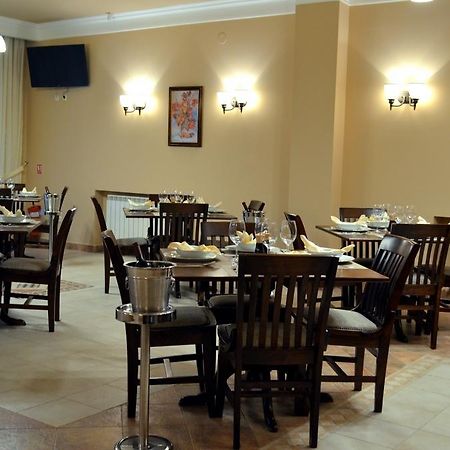 Vila Gardenia Hotel ออราแด ภายนอก รูปภาพ